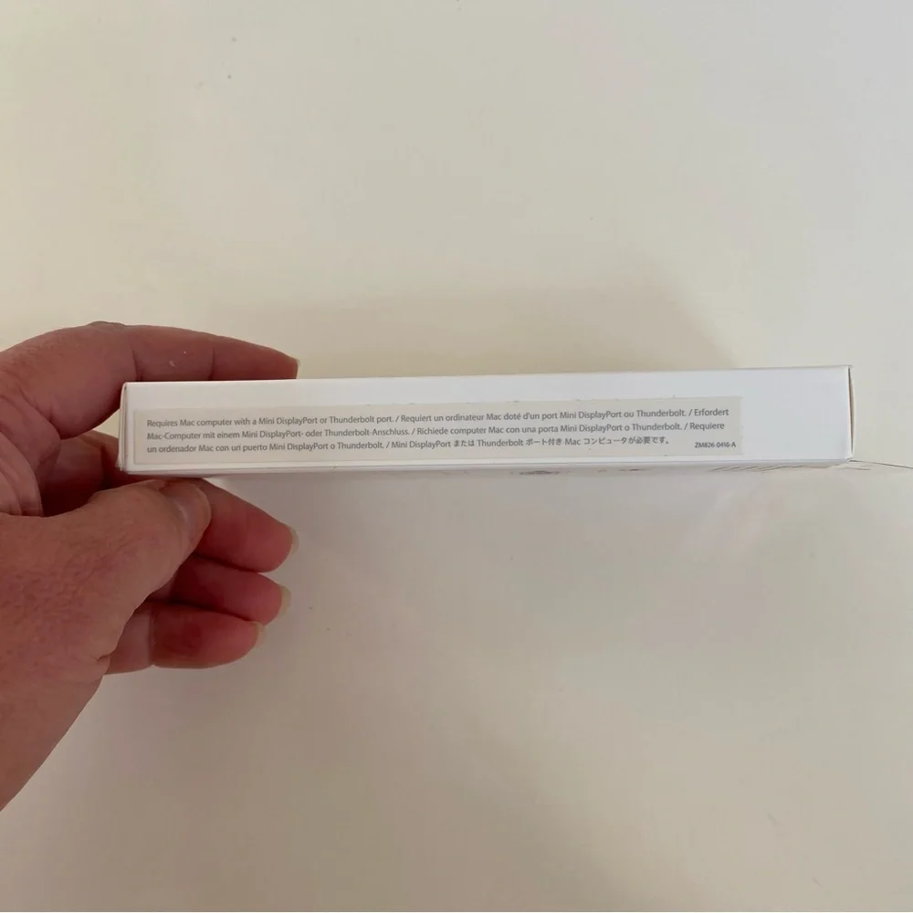 NEW Apple Mini DisplayPort to DVI Adapter